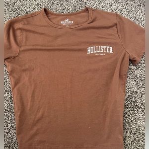 Hollister top